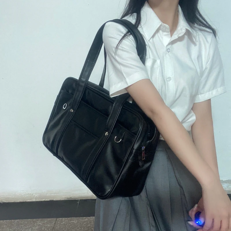 Aurelia – Sac à Épaule Grande Capacité avec Poche Zippée - Image 6