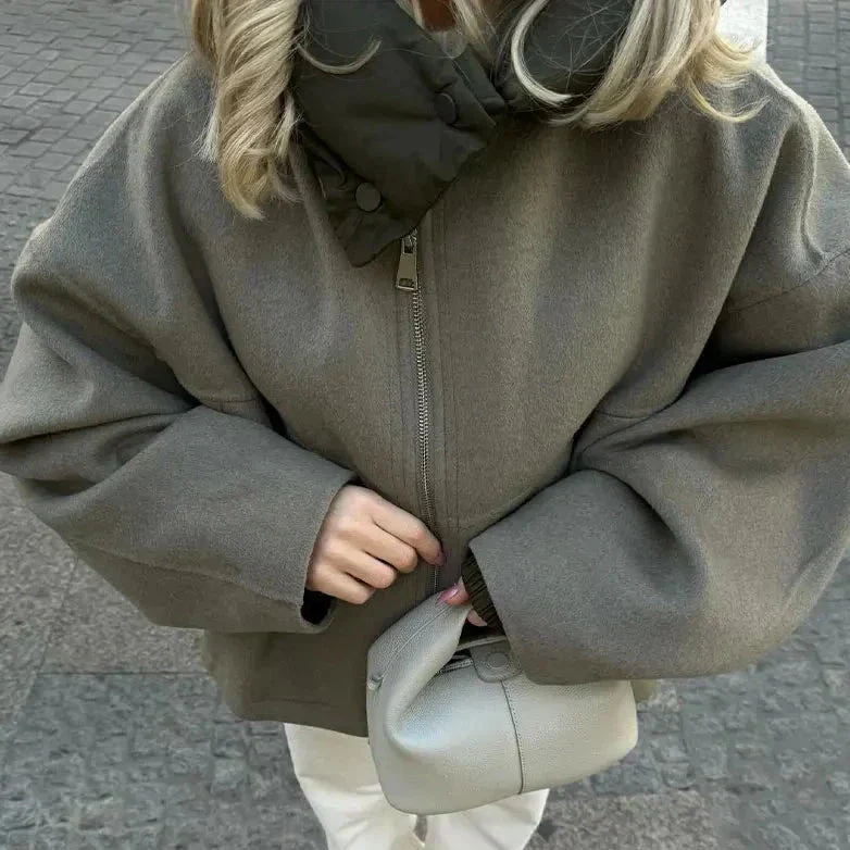 Elise - Veste à capuche élégante pour une sophistication moderne - Image 3